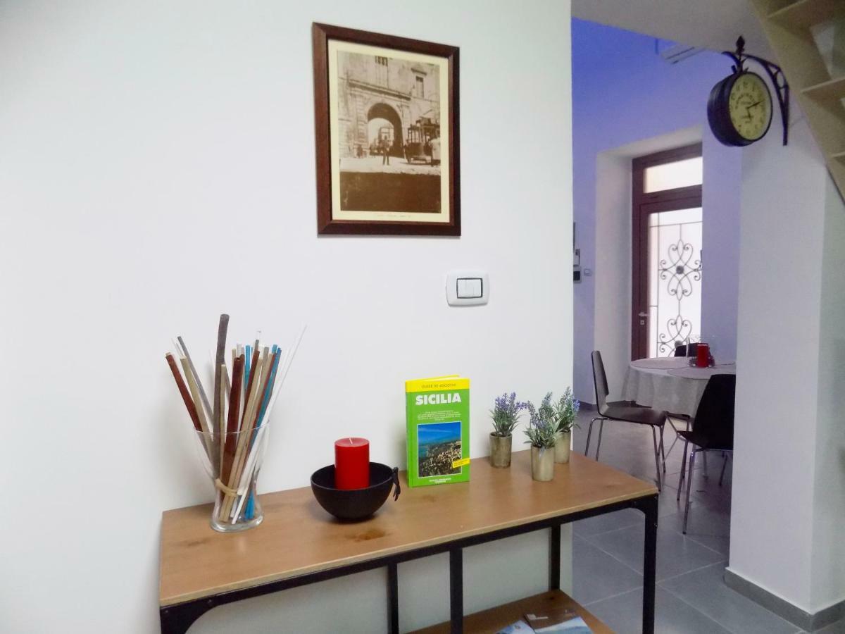 Villa Casa dell'Edera Aeroporto di Catania Fontana Rossa Esterno foto